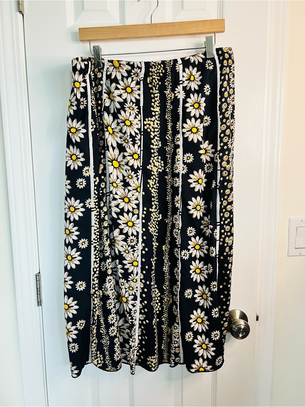 Serengeti Black Maxi Skirt with White and Yellow Daisy Print